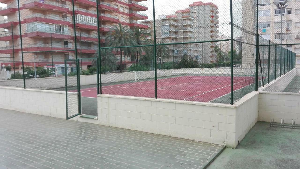 Apartamento En 1ª Linea Playa De Gandía Exteriör bild