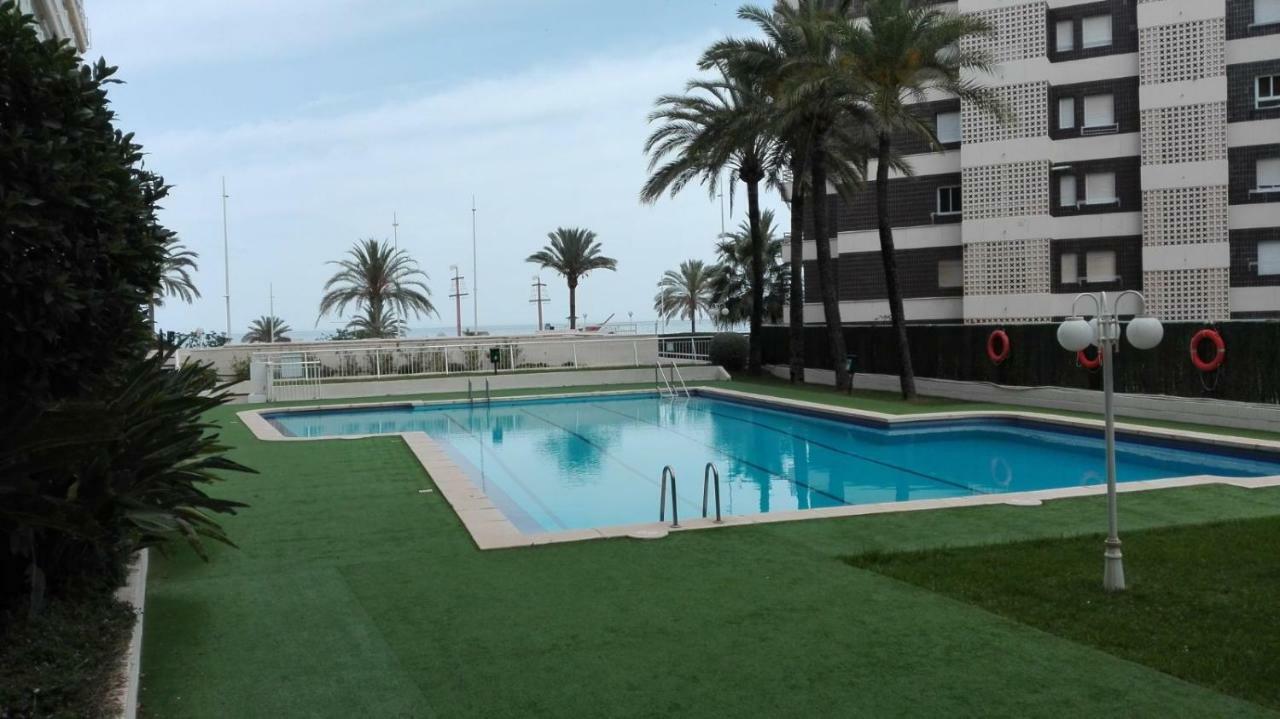 Apartamento En 1ª Linea Playa De Gandía Exteriör bild